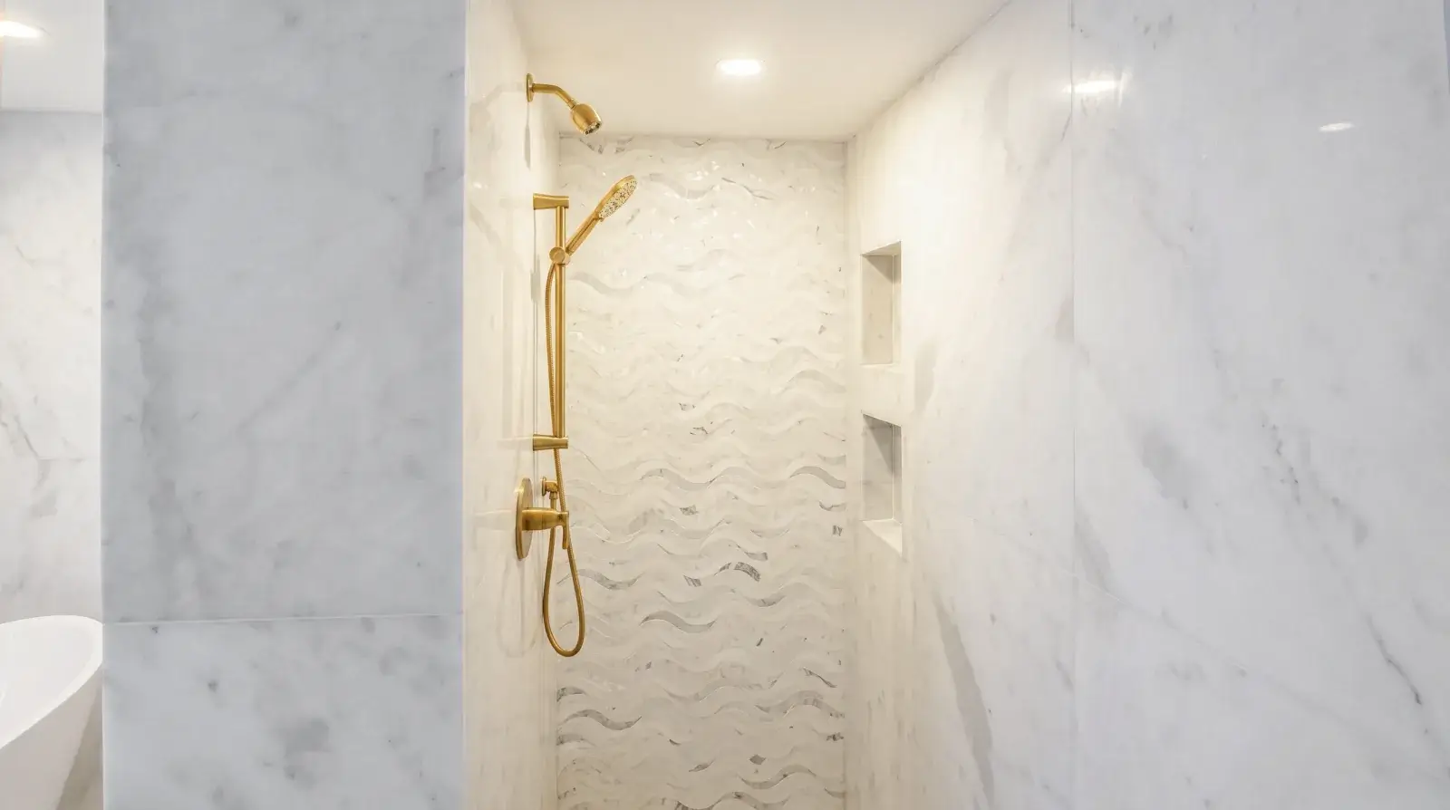 Bathrooms — photo 7